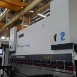 Frec de pressió hidràulica CNC de 6 eixos 200 Ton 3100 mm per a molles de recanvi CNC XR Z1 Eix Z2